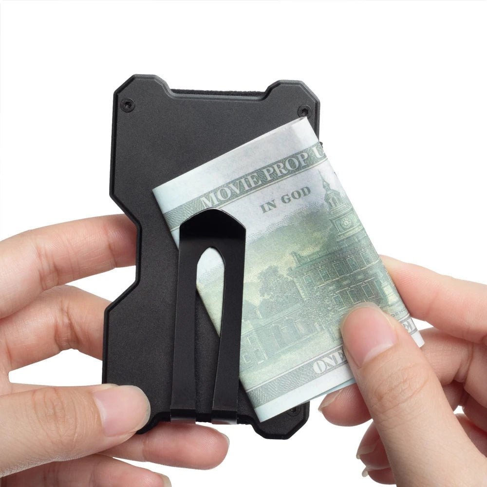 CarbonShield Minimalist AirTag Wallet - Moderno Collections