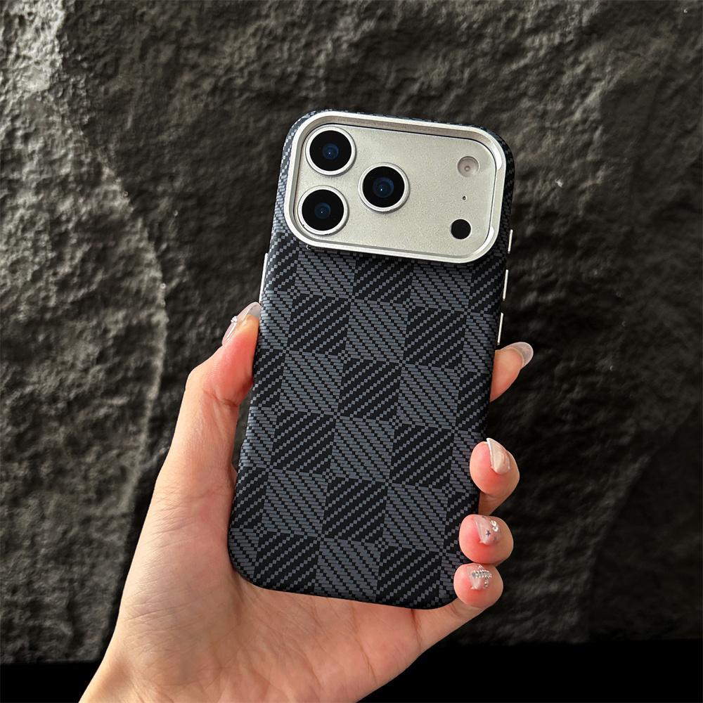 Kevlar Magnetic iPhone Case with Military-Grade Protection - Moderno Collections