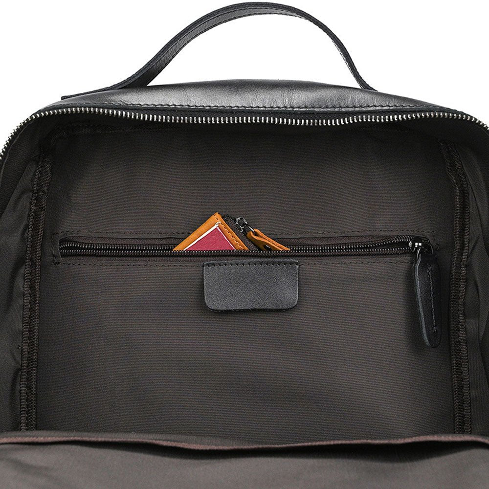 Roamer Legacy Leather Backpack - Moderno Collections