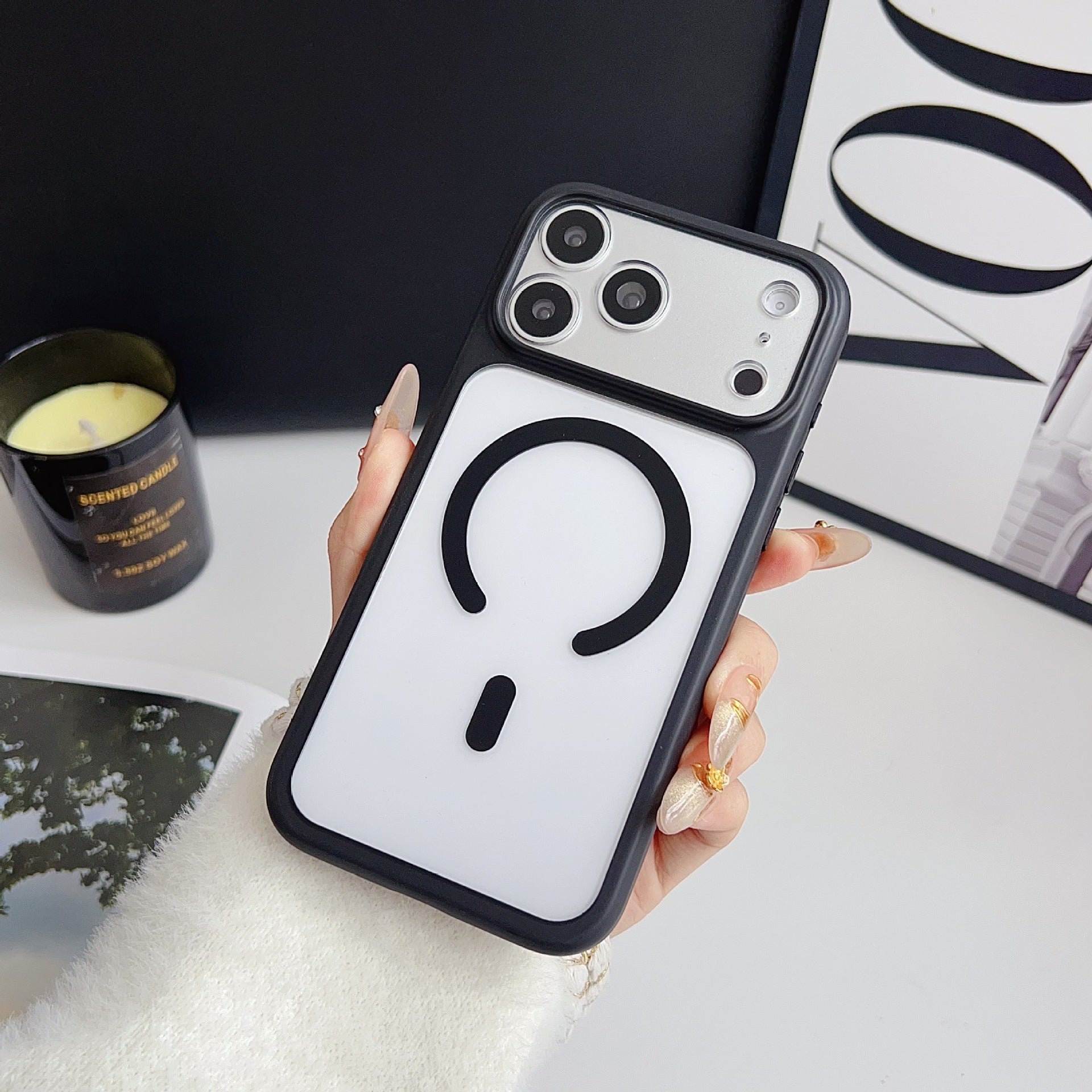SlimClear Magnetic iPhone Case - Moderno Collections